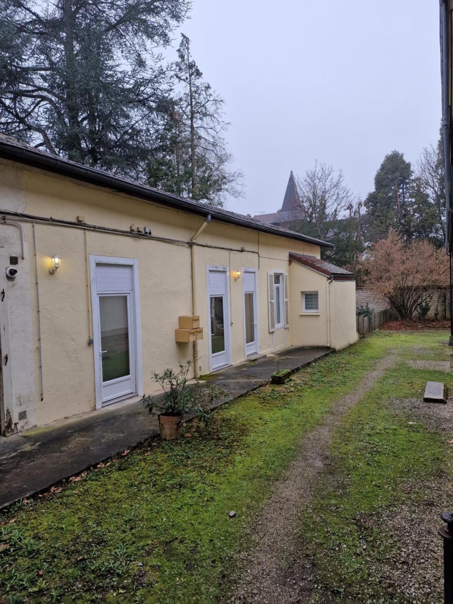 Appartement 2/4 Pers Le Cosy Lons-le-Saunier Quarto foto